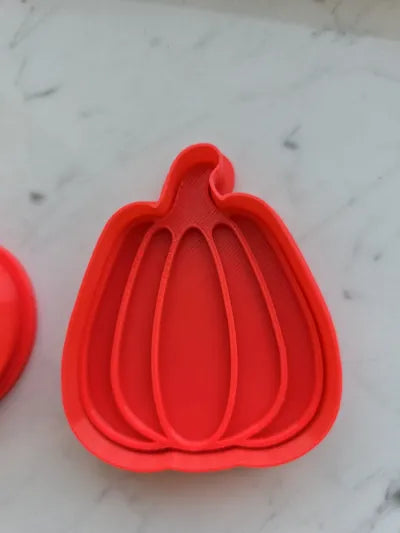 Pumpkin Cookie Cutter + Stamp Set – Thanksgiving Baking Essential