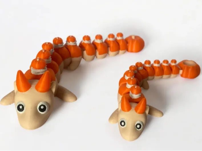 Pumpkin-Pie Dragon – Articulated Thanksgiving Table Décor & Dessert Toppe
